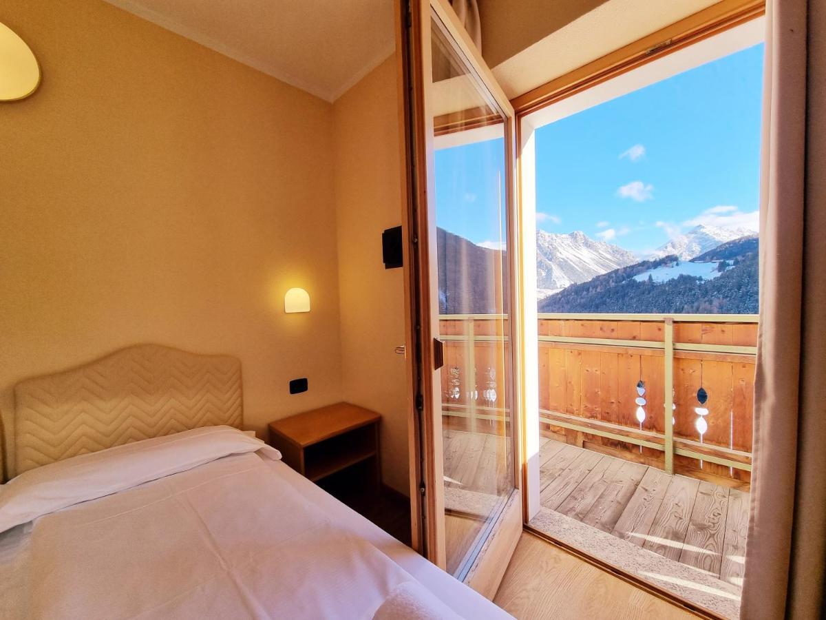 Hotel San Carlo, Tra Bormio E Livigno Isolaccia Exteriér fotografie